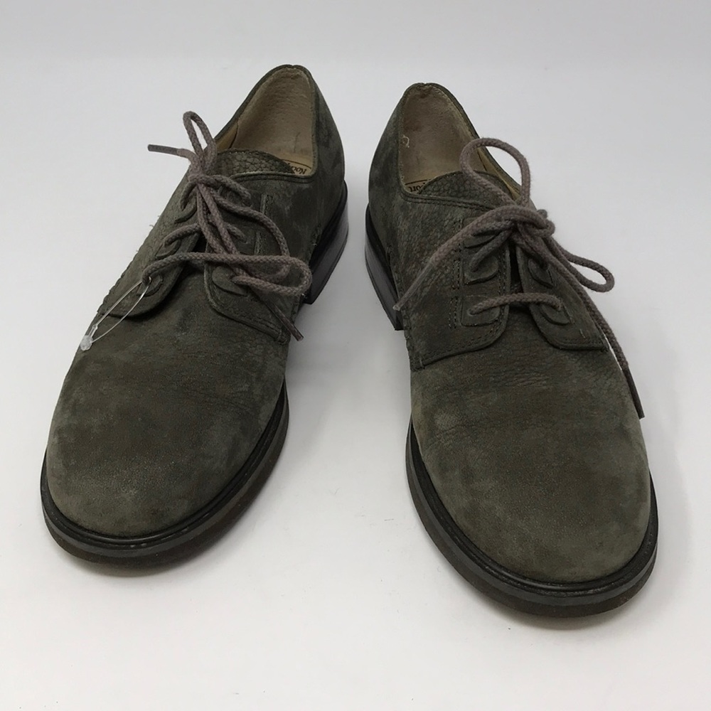 Rockport ladies or boys suede leather shoes